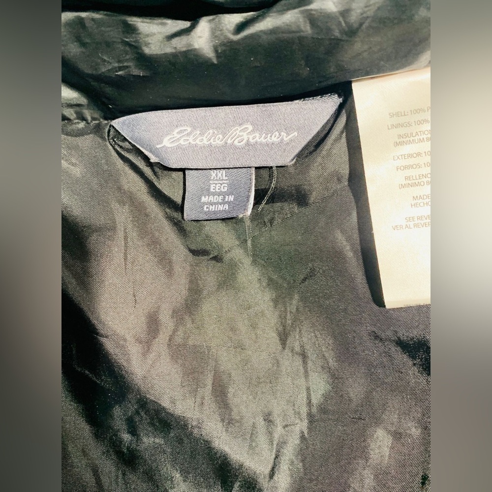 Eddie Bauer EB650 Down Fill Black Lightweight Full-Zip Puffer Jacket - Picture 6 of 6